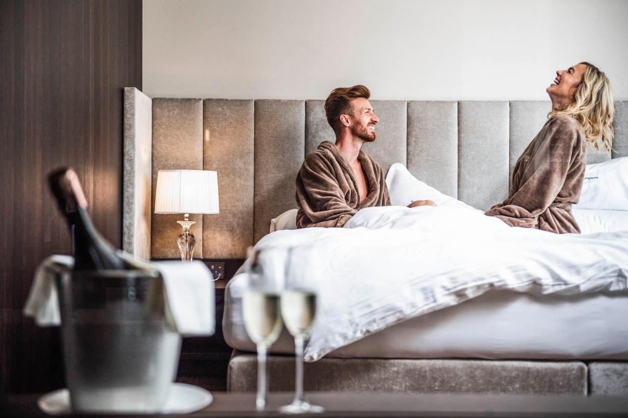 Prunner Luxury Suites - Adults Only シェーナ エクステリア 写真