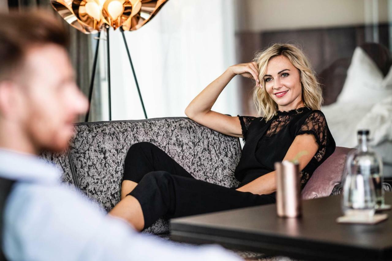 Prunner Luxury Suites - Adults Only シェーナ エクステリア 写真